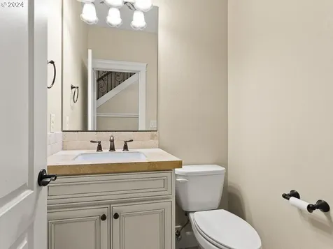 1304 S Great Blue Road Ridgefield WA 98642