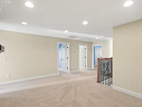 1304 S Great Blue Road Ridgefield WA 98642