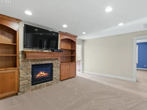 1304 S Great Blue Road Ridgefield WA 98642