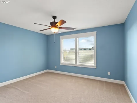 1304 S Great Blue Road Ridgefield WA 98642