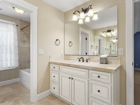 1304 S Great Blue Road Ridgefield WA 98642