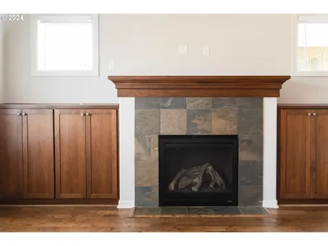 342 Se 16th Avenue Canby OR 97013