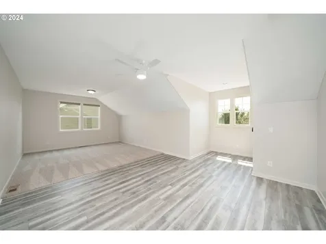 342 Se 16th Avenue Canby OR 97013