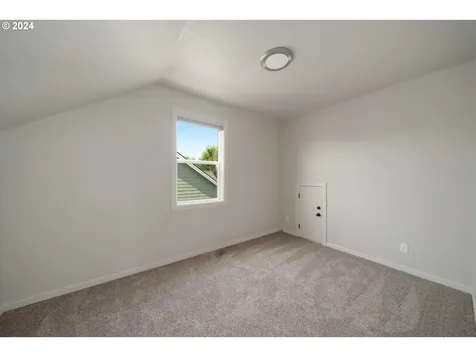 342 Se 16th Avenue Canby OR 97013