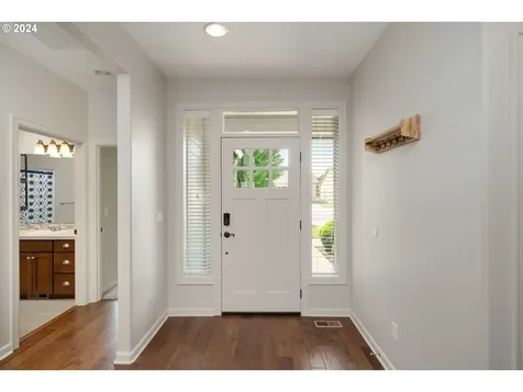 342 Se 16th Avenue Canby OR 97013