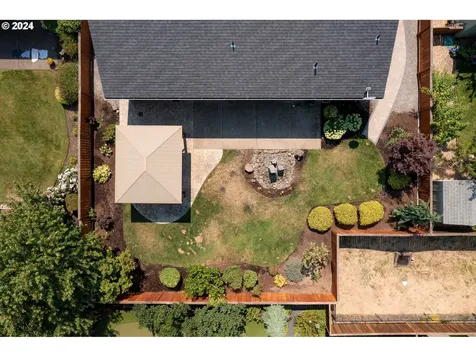 342 Se 16th Avenue Canby OR 97013