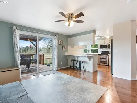 18138 Nw Deerfield Drive Portland OR 97229