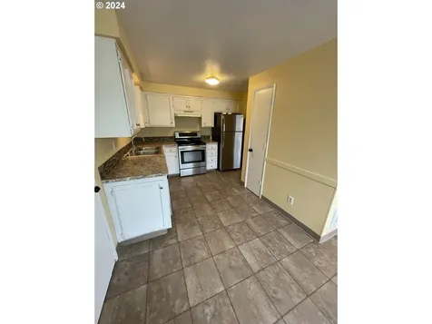 940 7th Avenue Seaside OR 97138