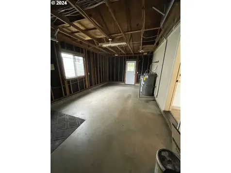 940 7th Avenue Seaside OR 97138