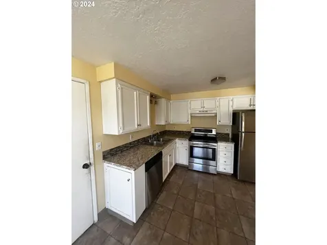940 7th Avenue Seaside OR 97138