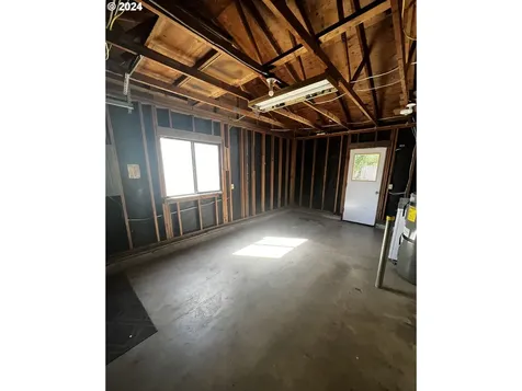 940 7th Avenue Seaside OR 97138