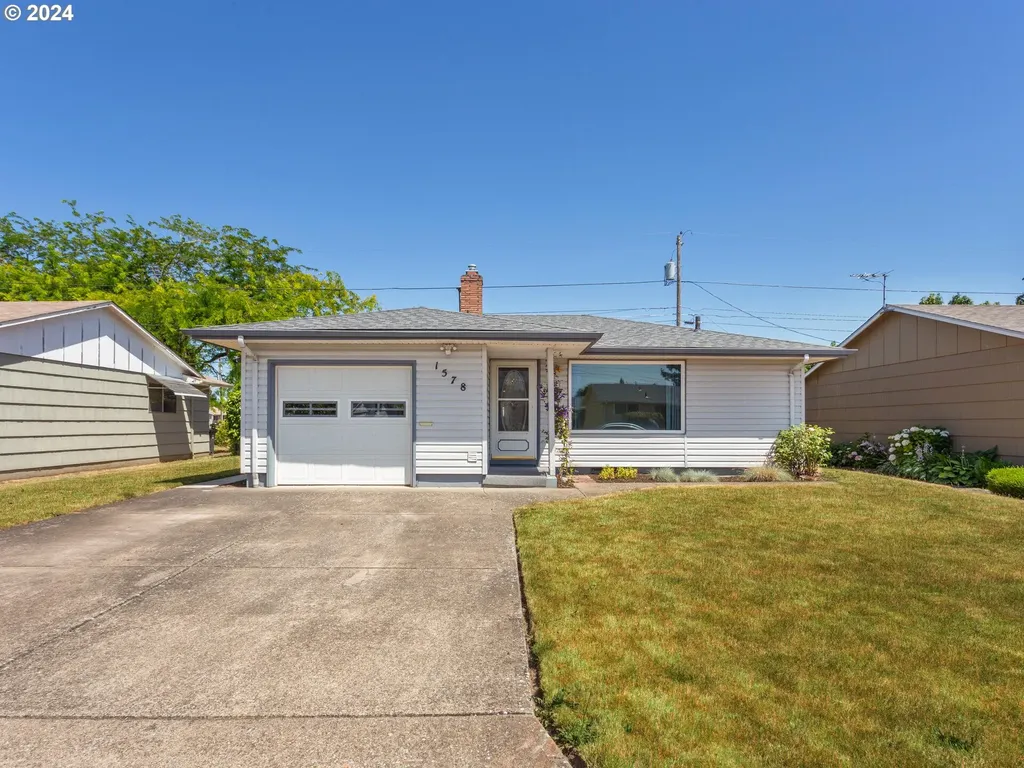 1578 Walton Way Woodburn OR 97071