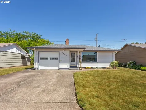 1578 Walton Way Woodburn OR 97071