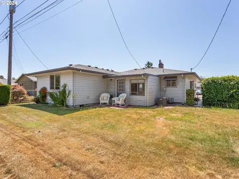 1578 Walton Way Woodburn OR 97071