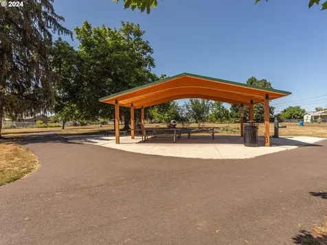 1578 Walton Way Woodburn OR 97071