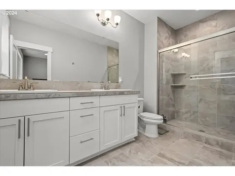 11213 Ne 136th Avenue Vancouver WA 98682