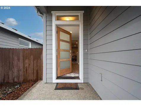 11213 Ne 136th Avenue Vancouver WA 98682