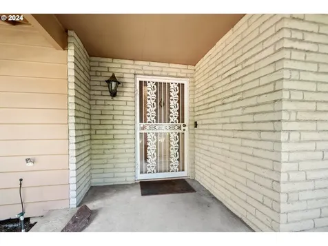 8805 NE 36th Street Vancouver WA 98662