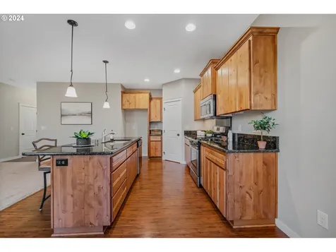 4512 NE 93rd Street Vancouver WA 98665