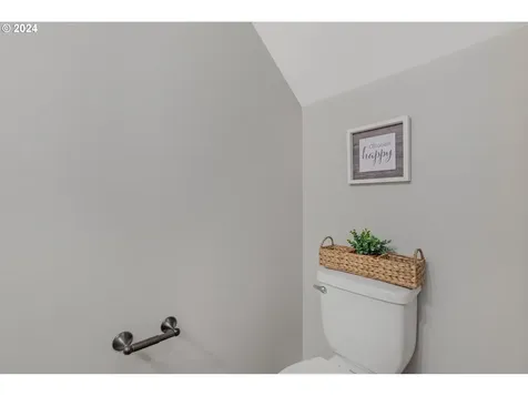 4512 NE 93rd Street Vancouver WA 98665