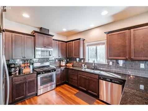 6618 NE Noel Lane Albany OR 97321