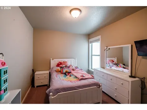 6618 NE Noel Lane Albany OR 97321
