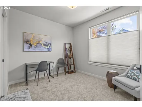 3076 Lord Byron Place Eugene OR 97408