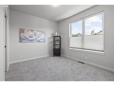 3076 Lord Byron Place Eugene OR 97408