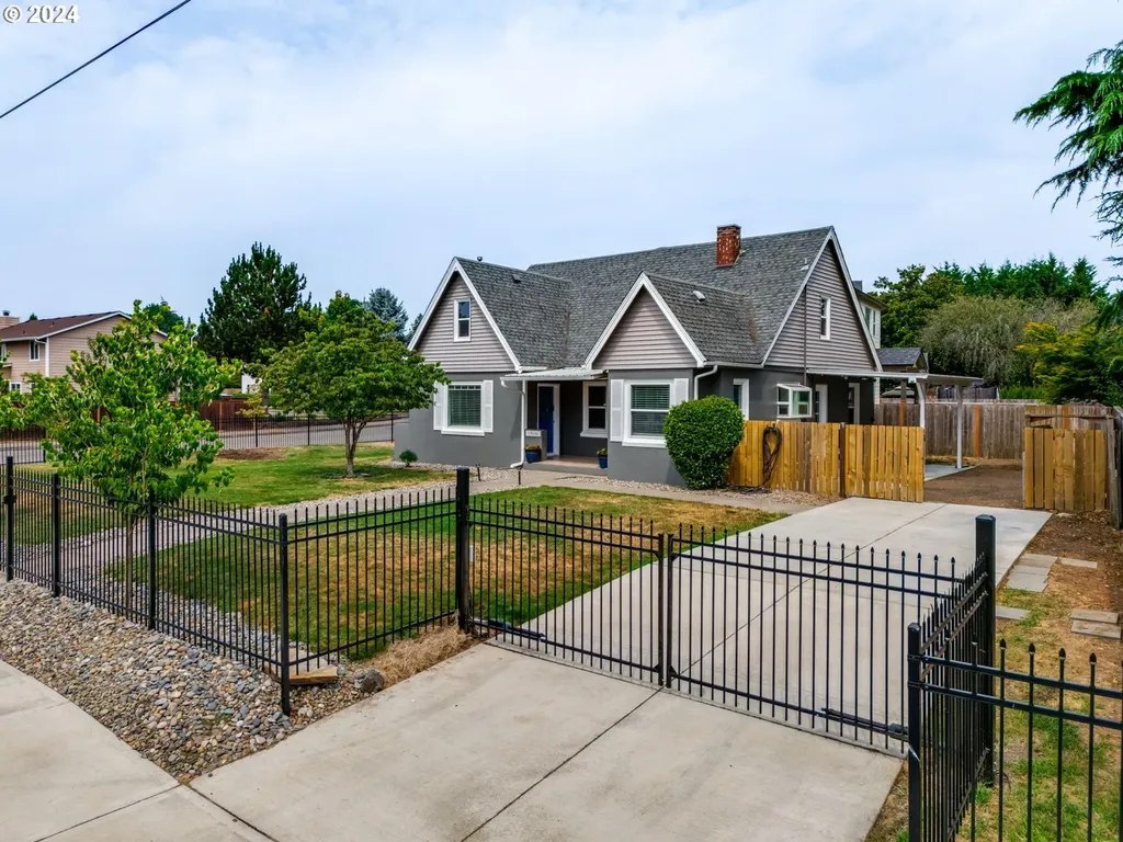 15616 NE 34th Street Vancouver WA 98682