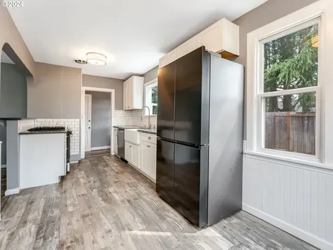 15616 NE 34th Street Vancouver WA 98682