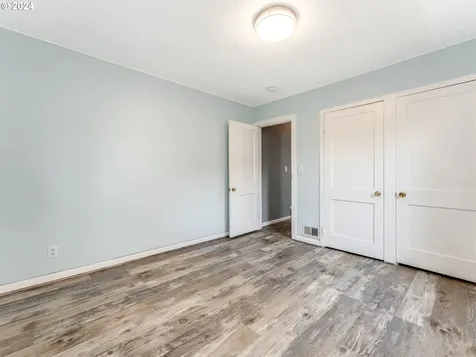 15616 NE 34th Street Vancouver WA 98682