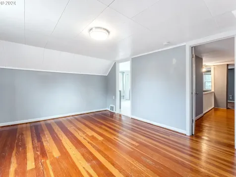 15616 NE 34th Street Vancouver WA 98682