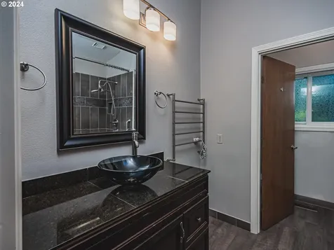 1917 Nw 111th Street Vancouver WA 98685