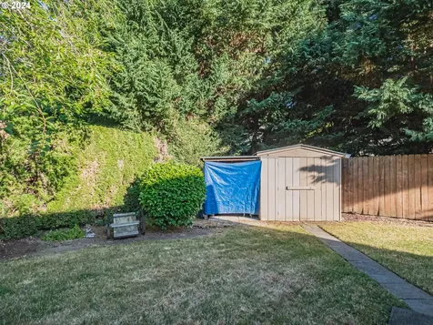 1917 Nw 111th Street Vancouver WA 98685