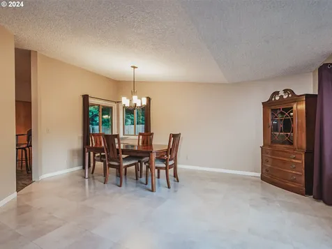 1917 Nw 111th Street Vancouver WA 98685