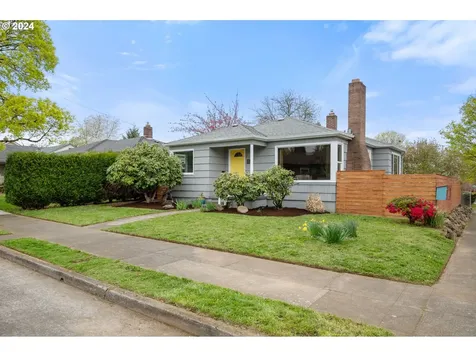 165 Ne Morgan Street Portland OR 97211
