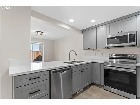 1167 SW 183rd Place Beaverton OR 97003