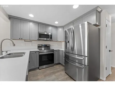1167 SW 183rd Place Beaverton OR 97003