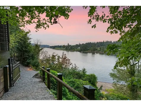11350 S Riverwood Road Portland OR 97219