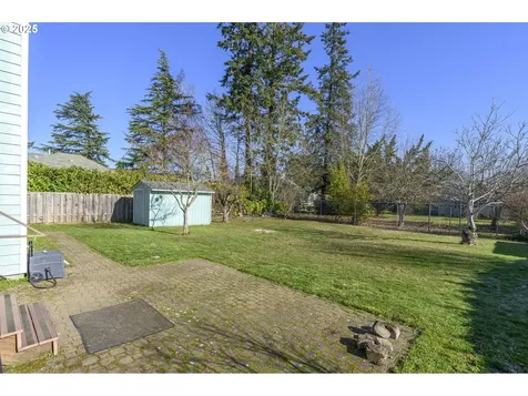1750 NE Mcdonald Lane Mcminnville OR 97128