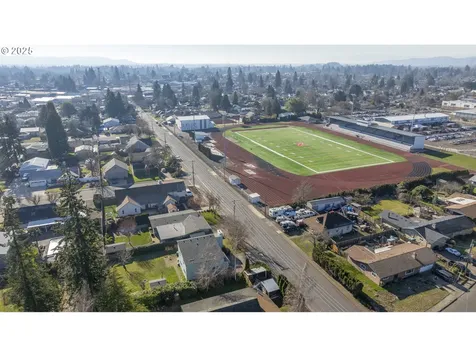 1750 NE Mcdonald Lane Mcminnville OR 97128