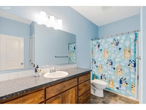 39909 SE Kitzmiller Road Eagle Creek OR 97022