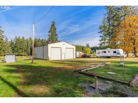 39909 SE Kitzmiller Road Eagle Creek OR 97022