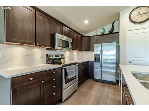 5908 Avalon Street Eugene OR 97402