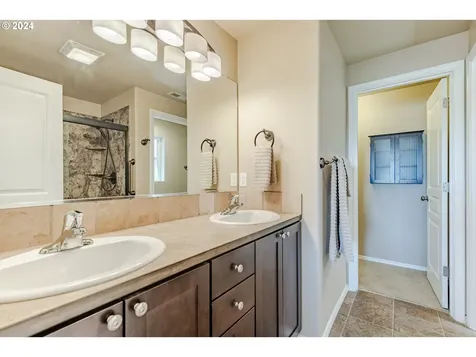 5908 Avalon Street Eugene OR 97402
