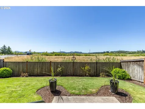 5908 Avalon Street Eugene OR 97402