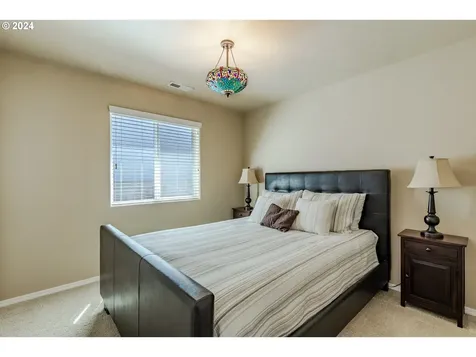 5908 Avalon Street Eugene OR 97402