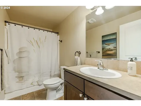 5908 Avalon Street Eugene OR 97402