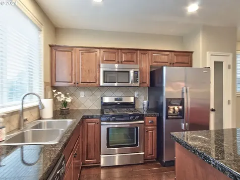 15125 Sw Canyon Wren Way Beaverton OR 97007