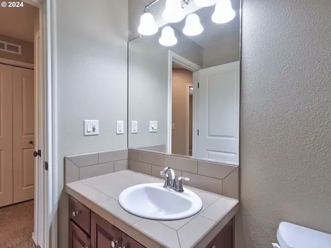 15125 Sw Canyon Wren Way Beaverton OR 97007